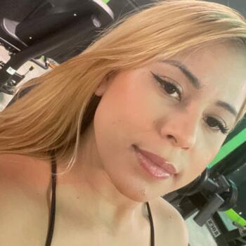 Emprego de babá em Belém: emprego de babá Melissa