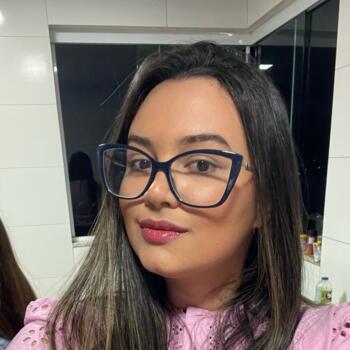 Babysitter in Blumenau: Letícia