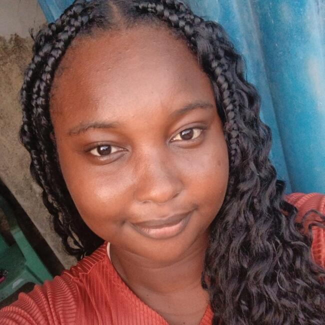 Babysitter in Lauro de Freitas: Raiana