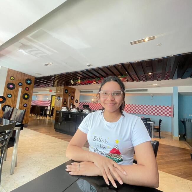 Niñera en Pacora: María