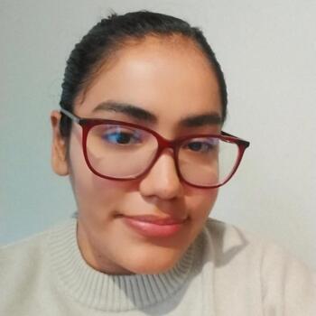 Babysitter La Molina: Elena