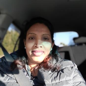 Babysitter Auckland: Rasika