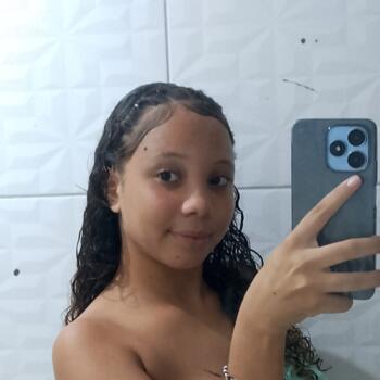 Babysitter Guarulhos: Carla