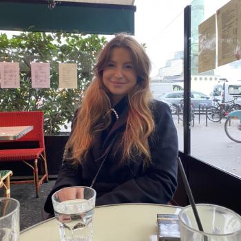 Barnevakt i Lille: Marie