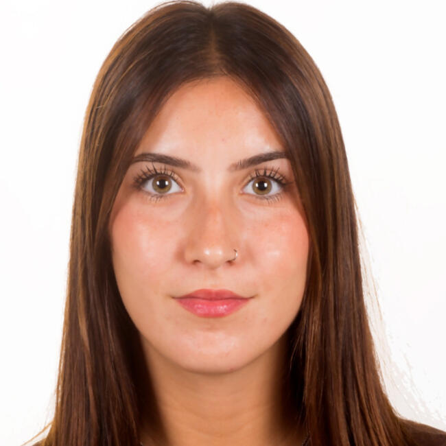 Babysitter in A Coruña: Paula Fafian Lopez