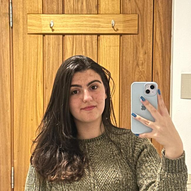 Babysitter in São Roque: Melanie