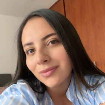 Trabajo para niñera en Bogotá: trabajo de niñera Laura Natalia