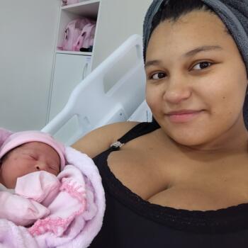 Emprego de babá em Francisco Beltrão: emprego de babá Heloysa