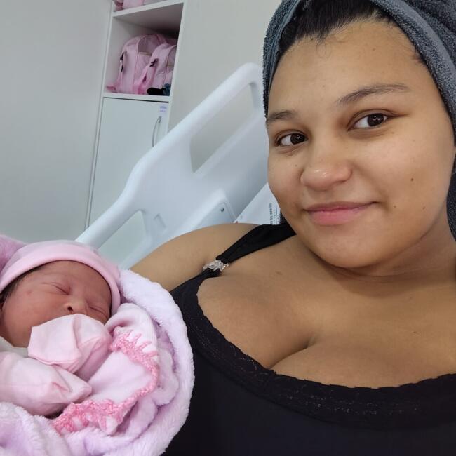 Emprego de babá em Francisco Beltrão: Heloysa