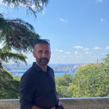 Van bölgesinde Childminder işi: Bebek bakıcısı iş ilanı Suat