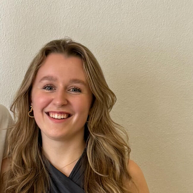 Babysitter in Ottobrunn bei München: Veronika