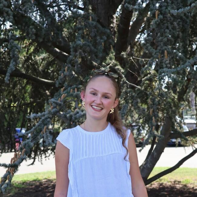 Babysitter in Toulouse: Louane