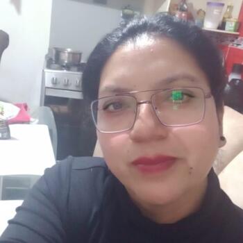 Babysitter Quito: Marlene