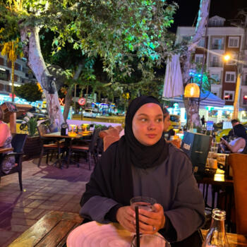 Babysitter in Deuil-la-Barre: Manon