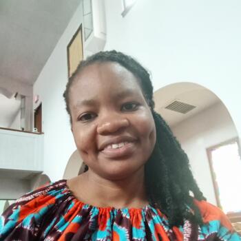 Babysitter in Azusa: Julia