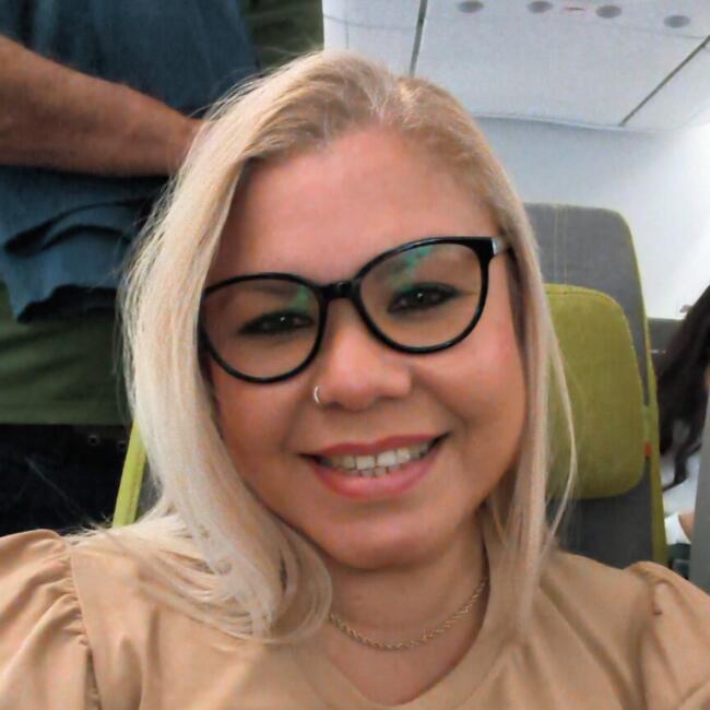 Babysitter in Lisbon: Lívia