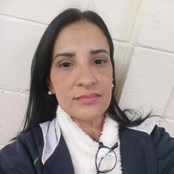 Babysitter in Santo André: Professora Elaine