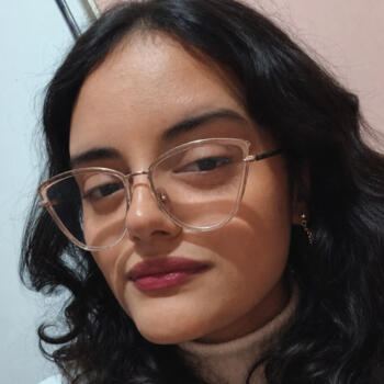 Babysitter in Xanxerê: Bruna