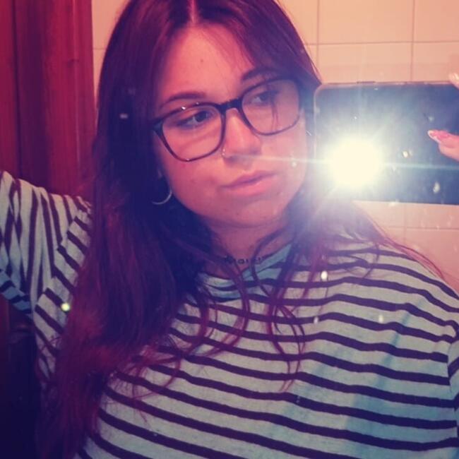 Babysitter in Beja: Ânia