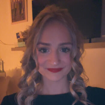 Babysitter in Boult-sur-Suippe: Clara