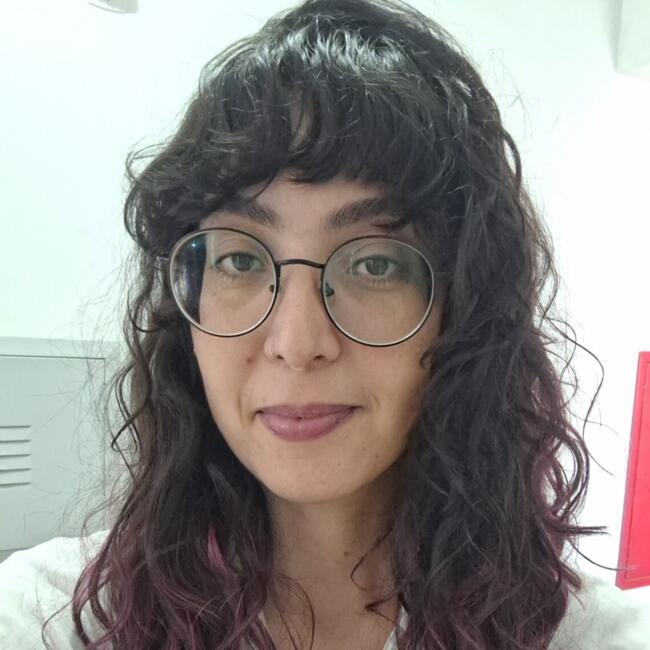 Babysitting job in Goiânia: Karina