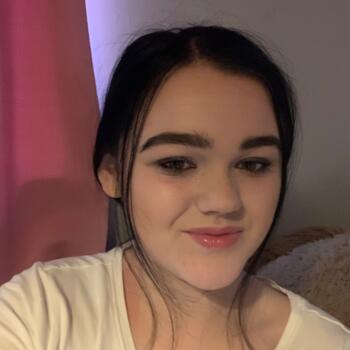 Babysitter in Newcastle upon Tyne: Erin