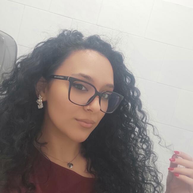Babysitter a Erchie: Flavia