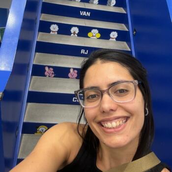 Babysitter London: Isabela