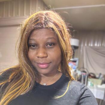 مربية أطفال في صَبَاح اَلسَّالِم: Brichella