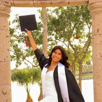 Babysitter in Brownsville: Destiny