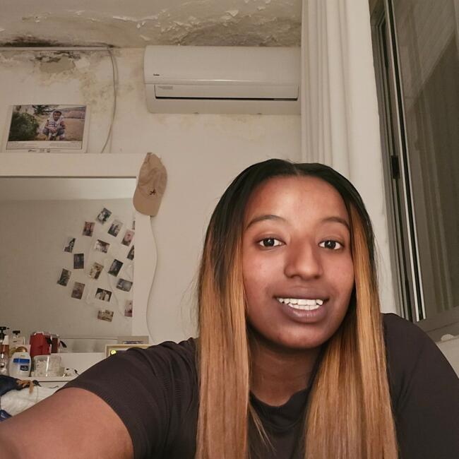 בייביסיטר ב- באר שבע: יפטו