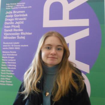 Babysitter in Forest: Alice