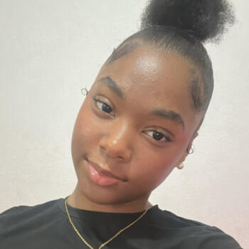 Babysitter in Cascais: Alicia