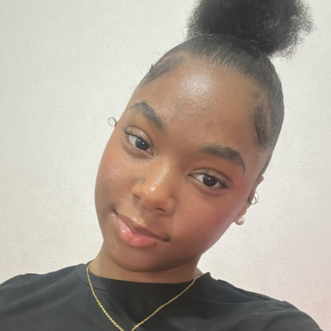 Babysitter in Cascais: Alicia