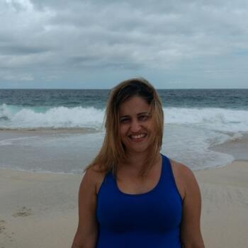 Babá em São João de Meriti: Sirlene