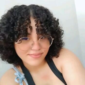 Babysitter in Betim: Beatriz