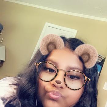 Babysitter in Douglasville: Valeria