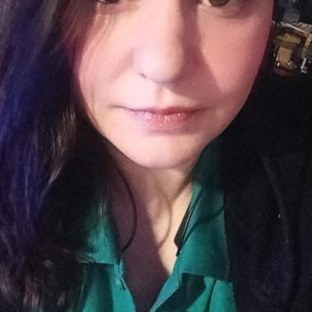 Babysitter in Bloomfield: Elena