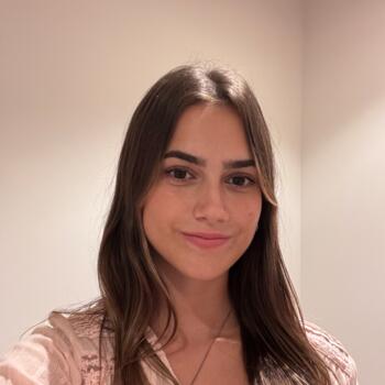 Babysitter in Alicante: Emma