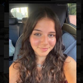 Childminder in Oeiras: Nicole