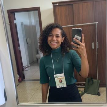 Babysitter in Campinas: Amanda