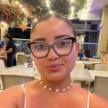 Baby-sitter in Armenia: Karen