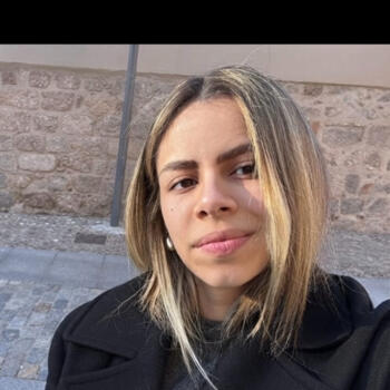 Babysitter in Ávila: Paloma