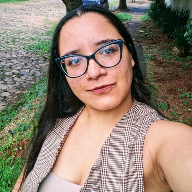 Babysitter in Asunción: Aymara