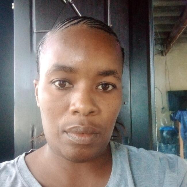 Babysitter in Ispongo: Amina