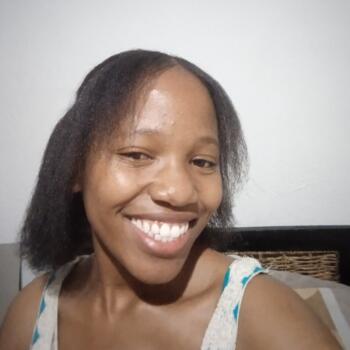 Babysitter in Kempton Park: Megan