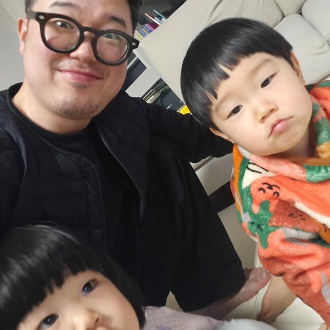 부산광역시 베이비시터 일자리: 기모