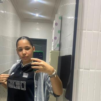 Babysitter East London: Sakeenah
