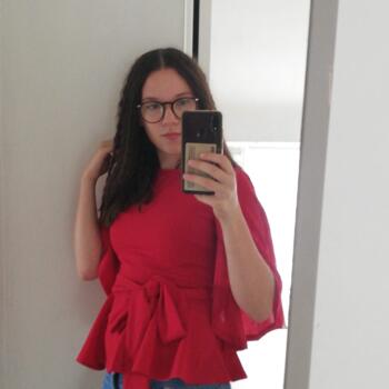 Babysitter in Bergen: Kimberley
