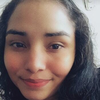 Babysitter in Caracas: Ysabell